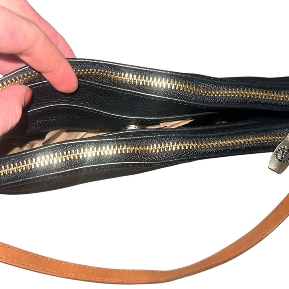 Valentina Triple Compartment Black Leather Shoulder Bag Tan Details - Picture 8 of 12